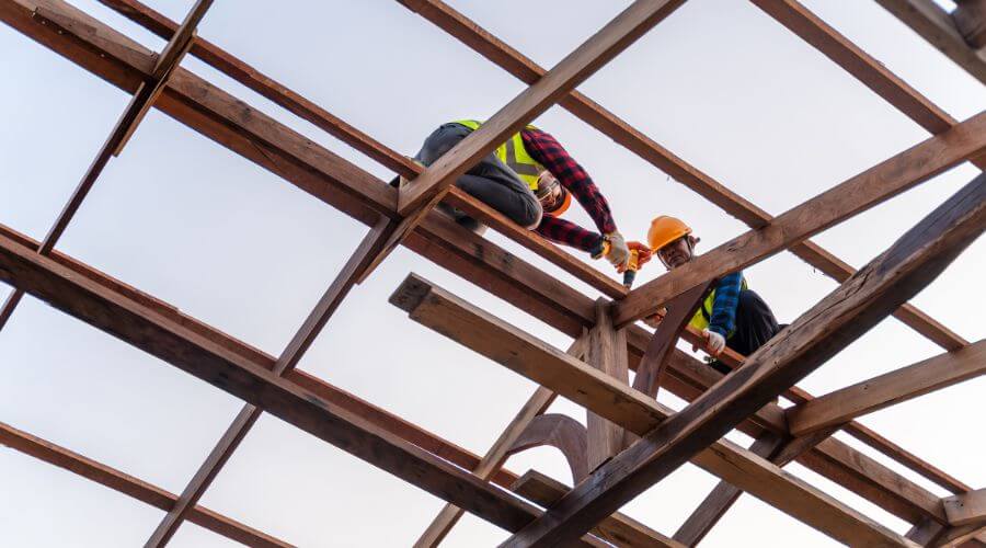 Professional gutter cleaning services in Dallesport, WA